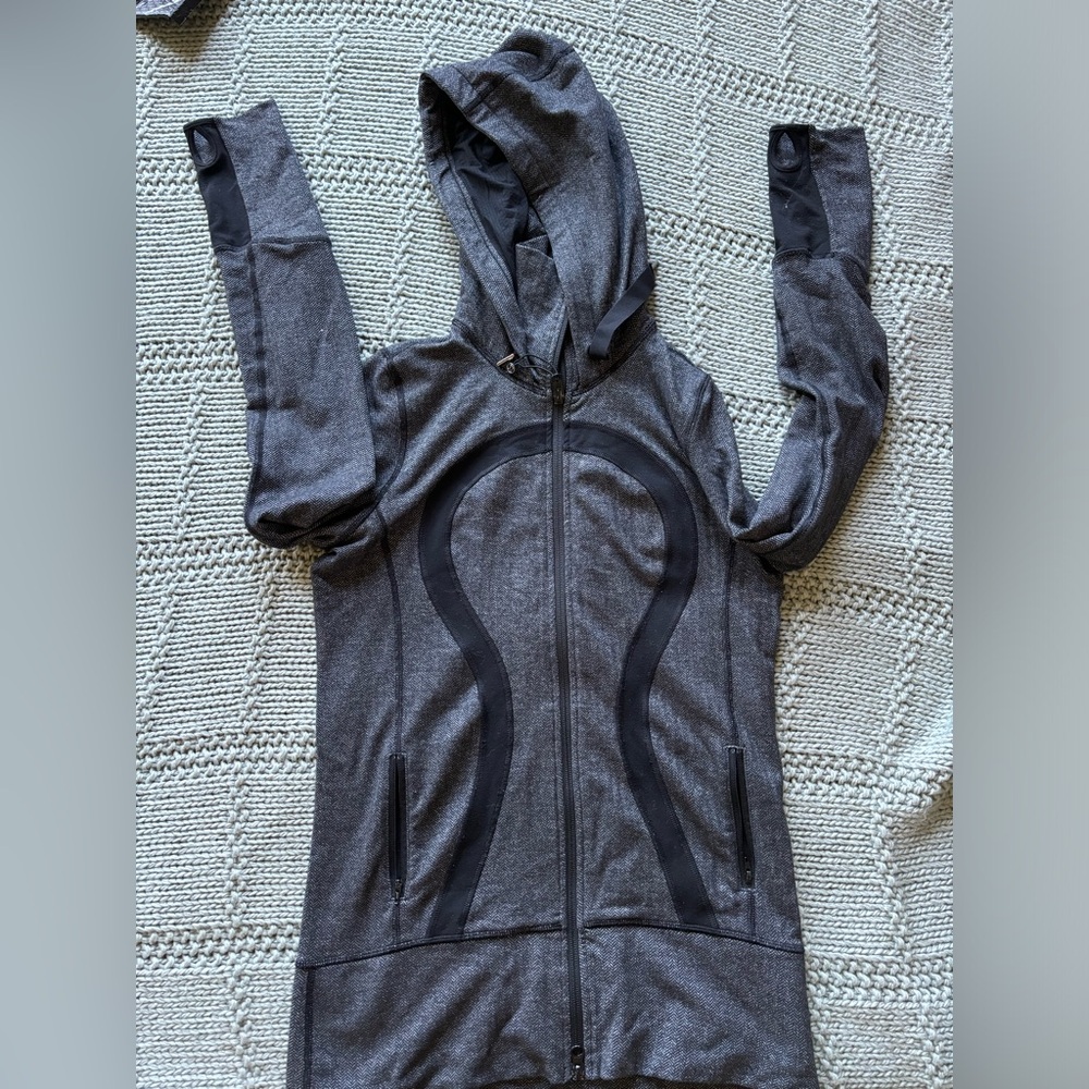 Lululemon zip up